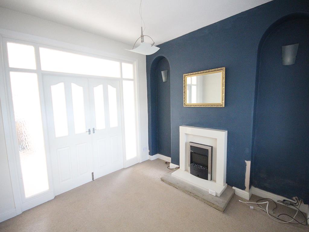 3 bedroom end terrace house Let Agreed in Earby - IMG_2210.jpg